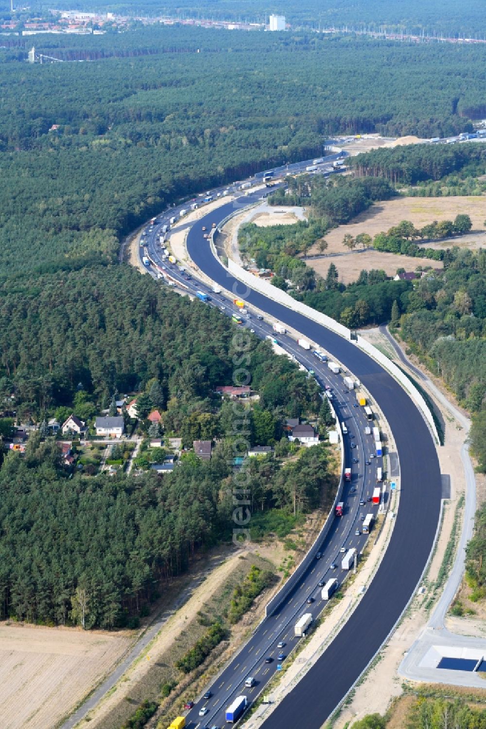 Aerial photograph Michendorf - Lanes of the motorway- route and course of the A10 in Michendorf in the state Brandenburg, Germany