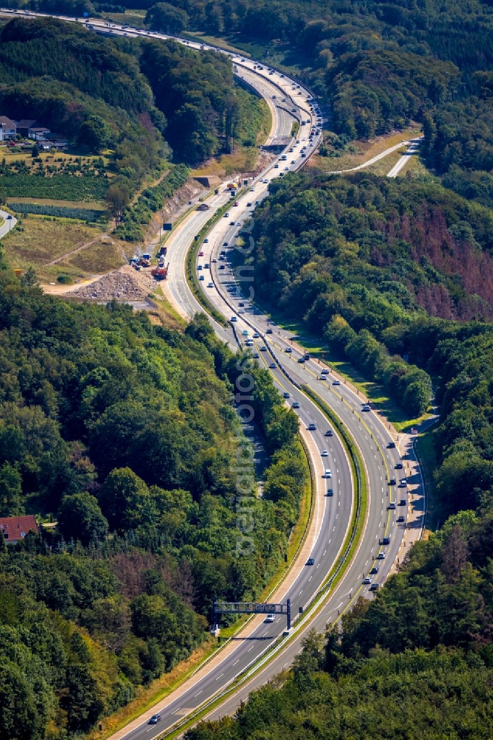 Aerial photograph Hagen - Lanes of the motorway- route and course of the A45 in the district Dahl in Hagen in the state North Rhine-Westphalia, Germany