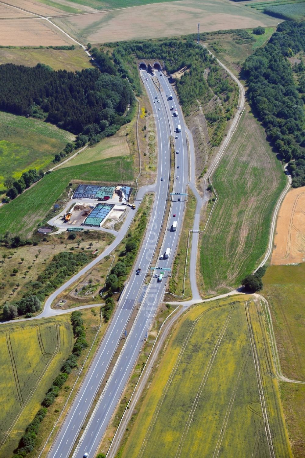 Aerial image Friedland - Routing and traffic lanes during the highway tunnel construction of the motorway A 38 in Friedland in the state Lower Saxony, Germany