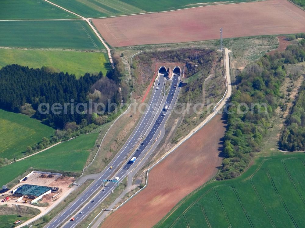 Friedland from the bird's eye view: Routing and traffic lanes during the highway tunnel Heidkopftunnel construction of the motorway A 7 in Friedland in the state Lower Saxony