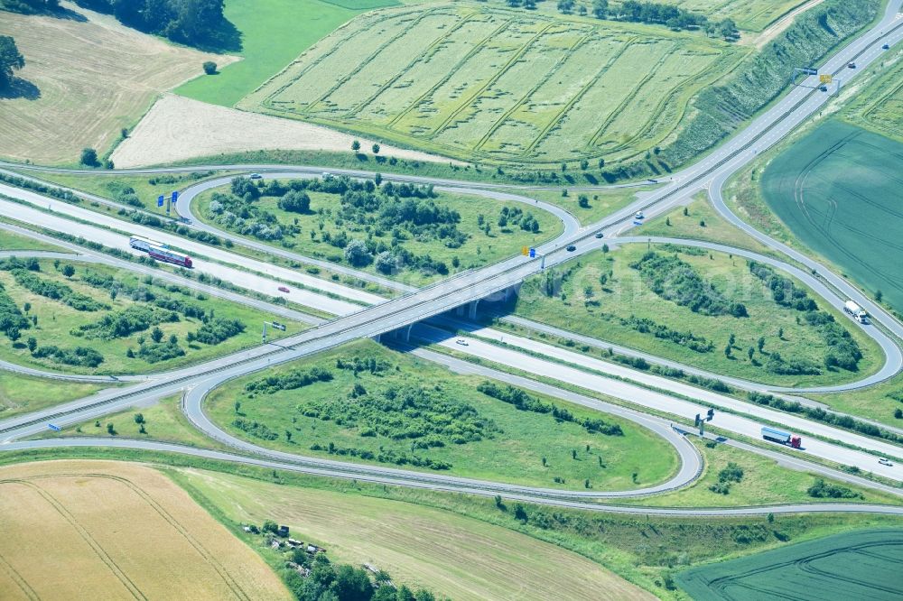 Gera from above - Routing and traffic lanes during the highway exit and access the motorway A 4 in Gera in the state Thuringia, Germany