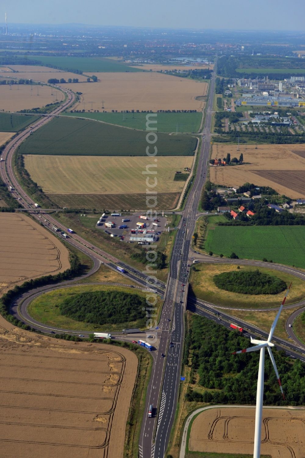 Leuna from above - Motorway Leuna along the A38 motorway and the B91 federal road in Leuna in Saxony-Anhalt