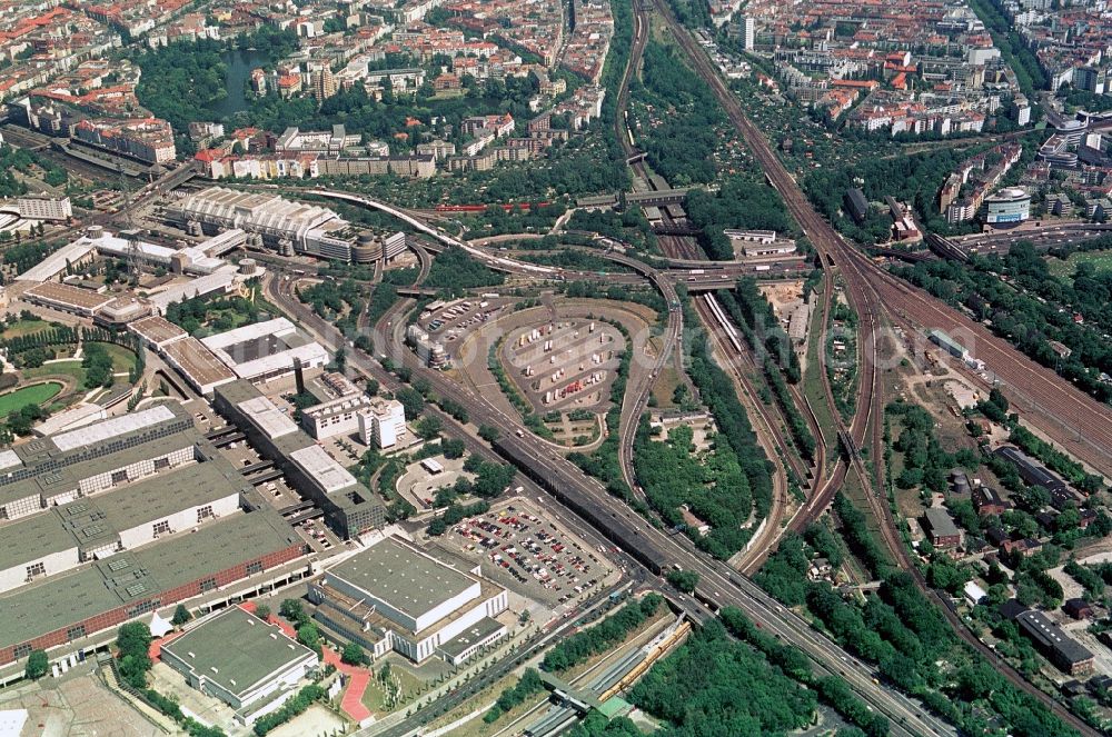 Aerial image Berlin - Highway triangle the federal motorway A 100 to the A115 Autobahndreieck Funkturm in the district Charlottenburg in Berlin, Germany