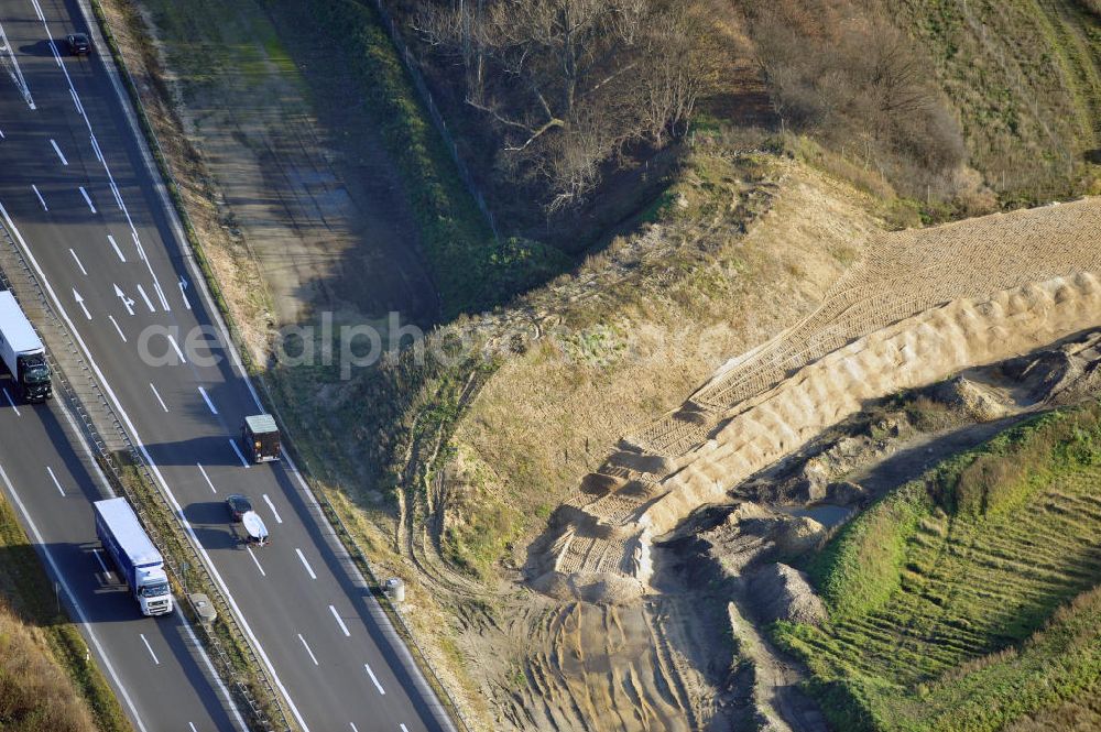 Aerial image SCHWANEBECK - Baustelle vom Autobahndreieck Kreuz Barnim, vormals AD Schwanebeck, mit Aus- und Umbauarbeiten. Die EUROVIA führt im Auftrag des Landesbetrieb Brandenburg umfangreiche Abbruch-, Erdarbeiten und den Neubau von Brückenbauwerken zum Um- und Ausbau des Autobahndreiecks (AD) Barnim am nördlichen Berliner Ring durch. View of the construction site at the highway triangle Kreuz Barnim.