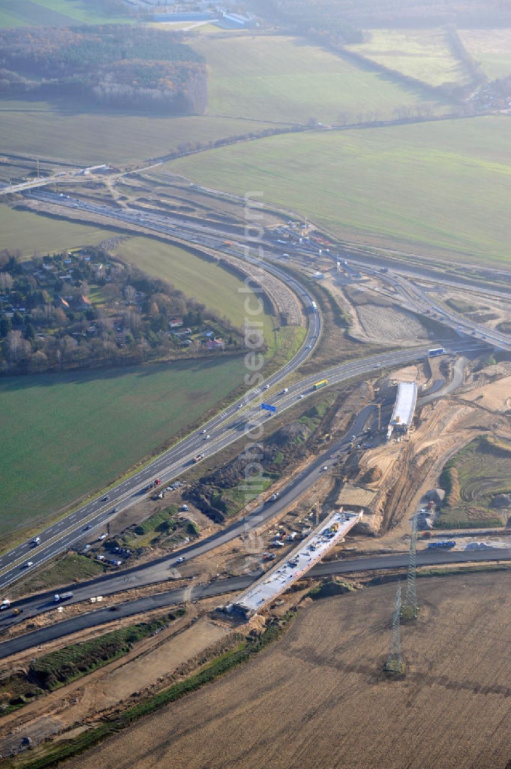 SCHWANEBECK from the bird's eye view: Baustelle vom Autobahndreieck Kreuz Barnim, vormals AD Schwanebeck, mit Aus- und Umbauarbeiten. Die EUROVIA führt im Auftrag des Landesbetrieb Brandenburg umfangreiche Abbruch-, Erdarbeiten und den Neubau von Brückenbauwerken zum Um- und Ausbau des Autobahndreiecks (AD) Barnim am nördlichen Berliner Ring durch. View of the construction site at the highway triangle Kreuz Barnim.