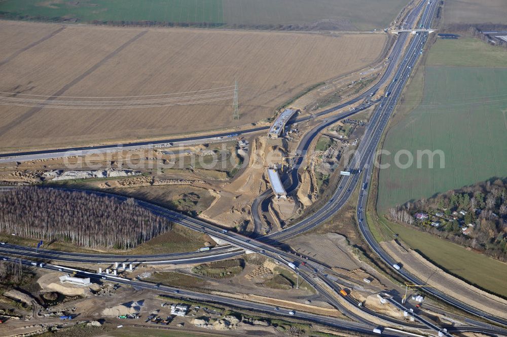 SCHWANEBECK from the bird's eye view: Baustelle vom Autobahndreieck Kreuz Barnim, vormals AD Schwanebeck, mit Aus- und Umbauarbeiten. Die EUROVIA führt im Auftrag des Landesbetrieb Brandenburg umfangreiche Abbruch-, Erdarbeiten und den Neubau von Brückenbauwerken zum Um- und Ausbau des Autobahndreiecks (AD) Barnim am nördlichen Berliner Ring durch. View of the construction site at the highway triangle Kreuz Barnim.