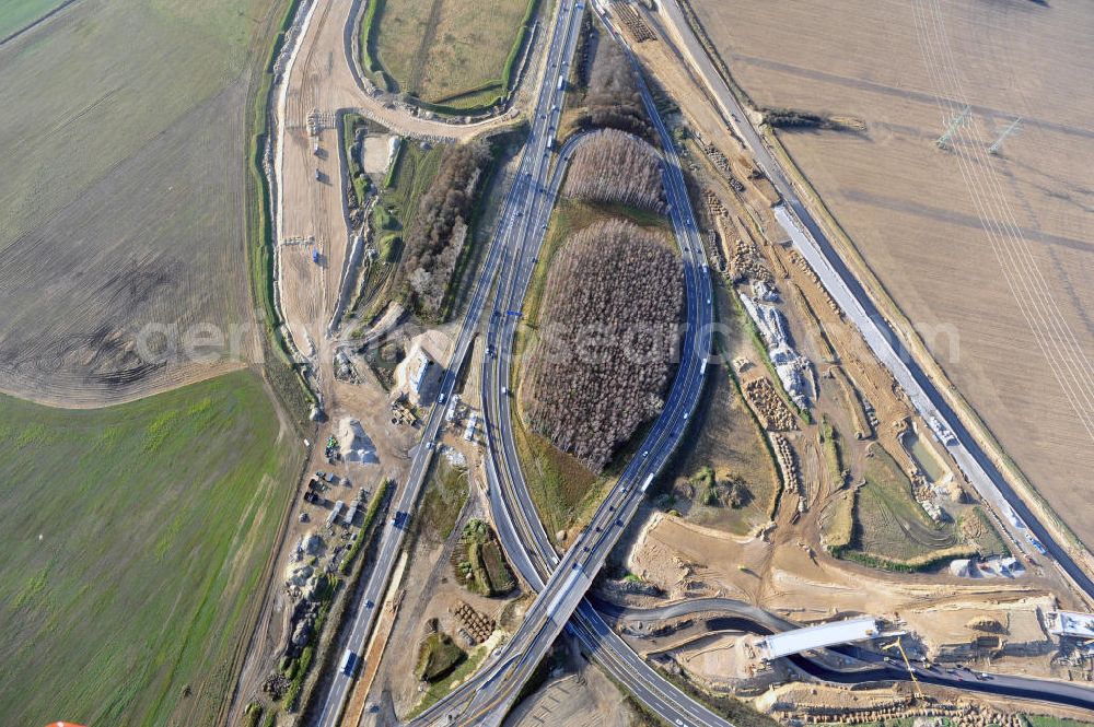 SCHWANEBECK from the bird's eye view: Baustelle vom Autobahndreieck Kreuz Barnim, vormals AD Schwanebeck, mit Aus- und Umbauarbeiten. Die EUROVIA führt im Auftrag des Landesbetrieb Brandenburg umfangreiche Abbruch-, Erdarbeiten und den Neubau von Brückenbauwerken zum Um- und Ausbau des Autobahndreiecks (AD) Barnim am nördlichen Berliner Ring durch. View of the construction site at the highway triangle Kreuz Barnim.