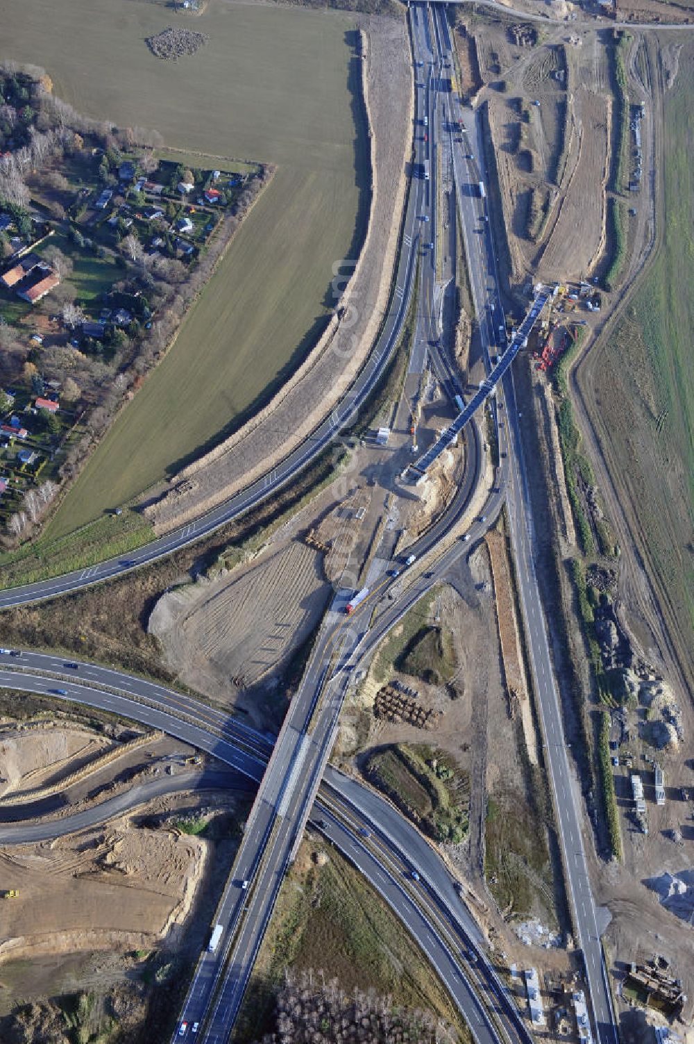 SCHWANEBECK from above - Baustelle vom Autobahndreieck Kreuz Barnim, vormals AD Schwanebeck, mit Aus- und Umbauarbeiten. Die EUROVIA führt im Auftrag des Landesbetrieb Brandenburg umfangreiche Abbruch-, Erdarbeiten und den Neubau von Brückenbauwerken zum Um- und Ausbau des Autobahndreiecks (AD) Barnim am nördlichen Berliner Ring durch. View of the construction site at the highway triangle Kreuz Barnim.