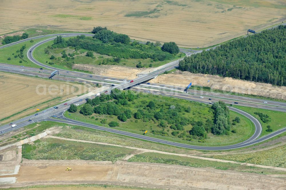 Schwanebeck / Barnim from the bird's eye view: Baustelle vom Autobahndreieck Kreuz Barnim , vormals AD Schwanebeck, mit Aus- und Umbauarbeiten. View of the construction site at the highway triangle Kreuz Barnim.