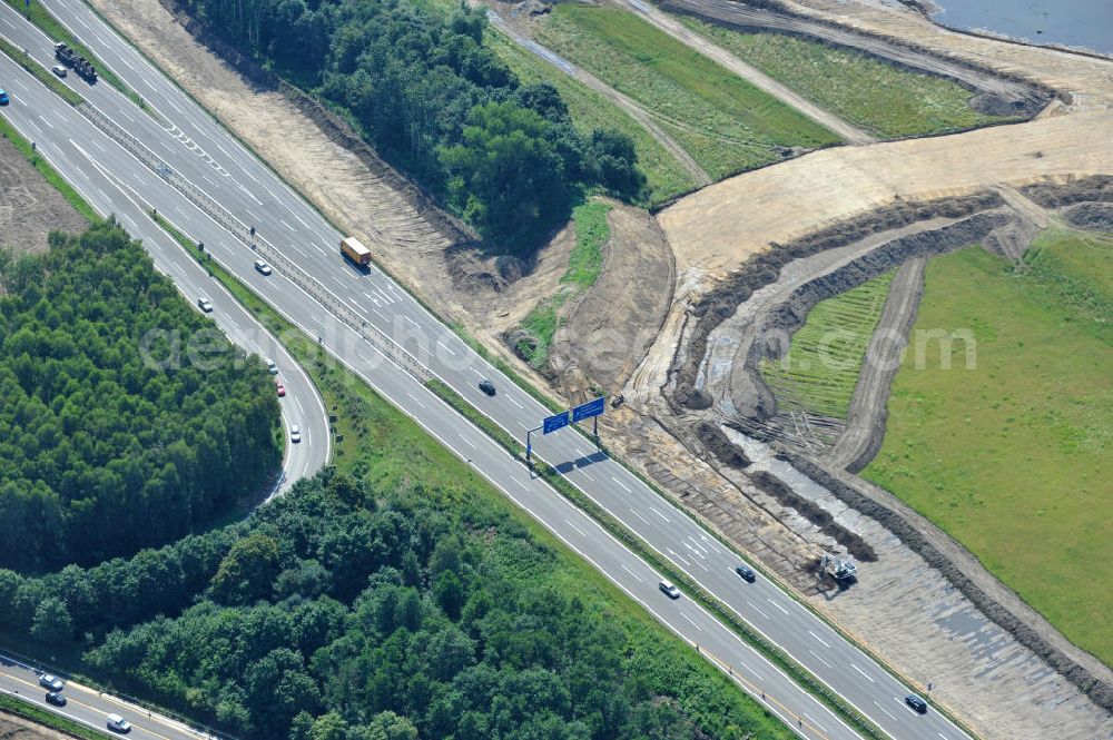 Schwanebeck / Barnim from above - Baustelle vom Autobahndreieck Kreuz Barnim , vormals AD Schwanebeck, mit Aus- und Umbauarbeiten. View of the construction site at the highway triangle Kreuz Barnim.