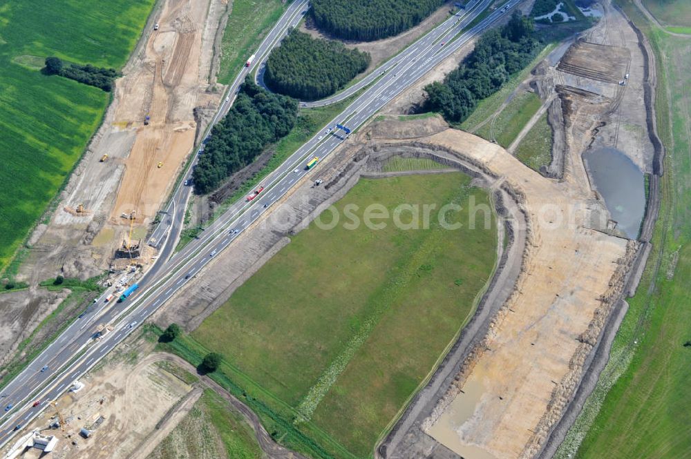 Aerial image Schwanebeck / Barnim - Baustelle vom Autobahndreieck Kreuz Barnim , vormals AD Schwanebeck, mit Aus- und Umbauarbeiten. View of the construction site at the highway triangle Kreuz Barnim.