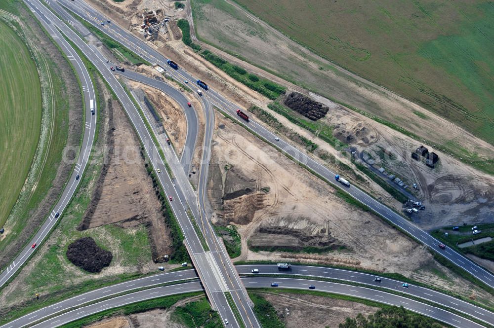 Aerial photograph Schwanebeck / Barnim - Baustelle vom Autobahndreieck Kreuz Barnim , vormals AD Schwanebeck, mit Aus- und Umbauarbeiten. View of the construction site at the highway triangle Kreuz Barnim.