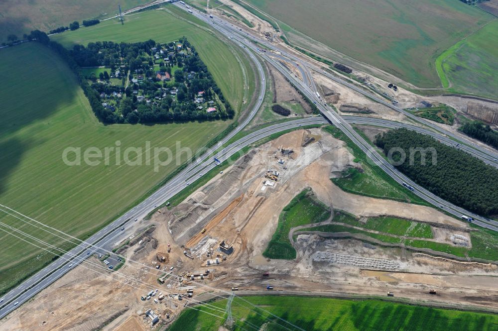 Aerial photograph Schwanebeck / Barnim - Baustelle vom Autobahndreieck Kreuz Barnim , vormals AD Schwanebeck, mit Aus- und Umbauarbeiten. View of the construction site at the highway triangle Kreuz Barnim.