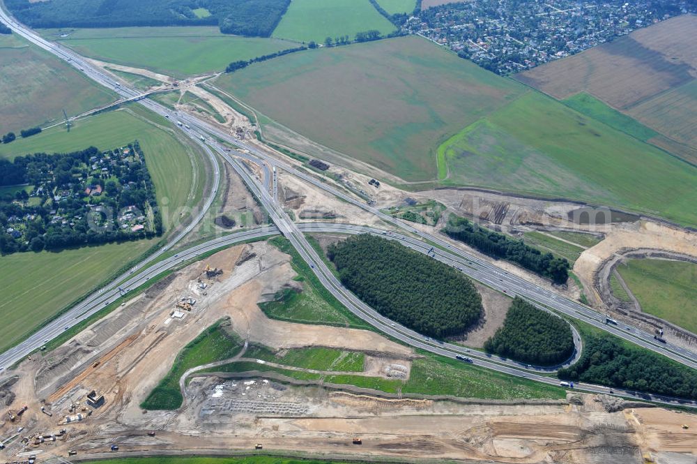 Schwanebeck / Barnim from above - Baustelle vom Autobahndreieck Kreuz Barnim , vormals AD Schwanebeck, mit Aus- und Umbauarbeiten. View of the construction site at the highway triangle Kreuz Barnim.