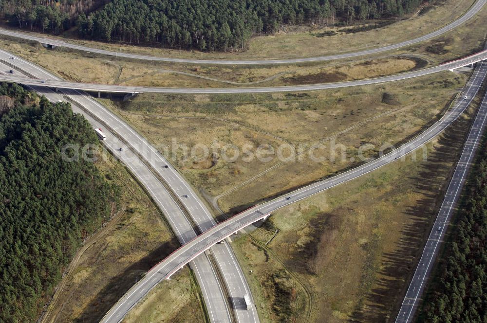 Uckley from above - Blick auf das Autobahndreieck Speeaue am südöstlichen Berliner Ring an der A10 / E55