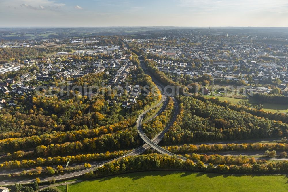 Velbert from the bird's eye view: Motorway at junction leadership Velbert North on the motorway BAB A44 and A535 in Velbert, North Rhine-Westphalia