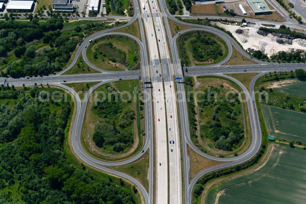 Aerial image Bremen - Traffic flow at the intersection- motorway A 1 Bremen-Hemelingen in the district Hemelingen in Bremen, Germany