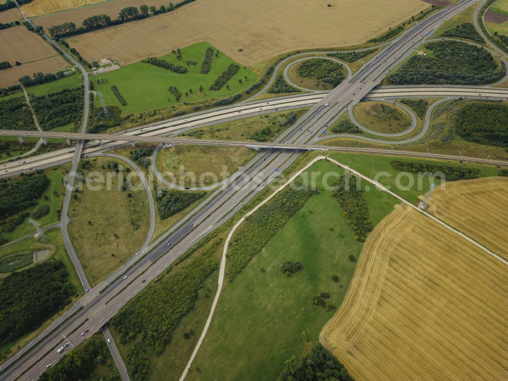 Erfurt from above - Traffic flow at the intersection- motorway A 4 - 71 Erfurter Kreuz on street E40 in the district Molsdorf in Erfurt in the state Thuringia, Germany