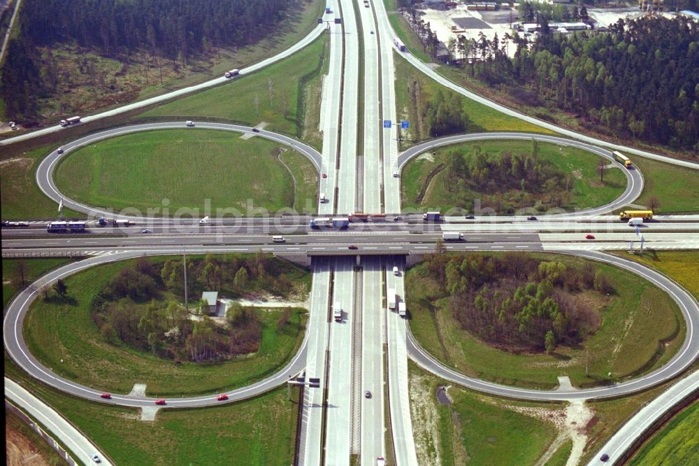 Hermsdorf from the bird's eye view: Traffic flow at the intersection- motorway A 4 and A9 Hermsdorfer Kreuz in Hermsdorf in the state Thuringia, Germany