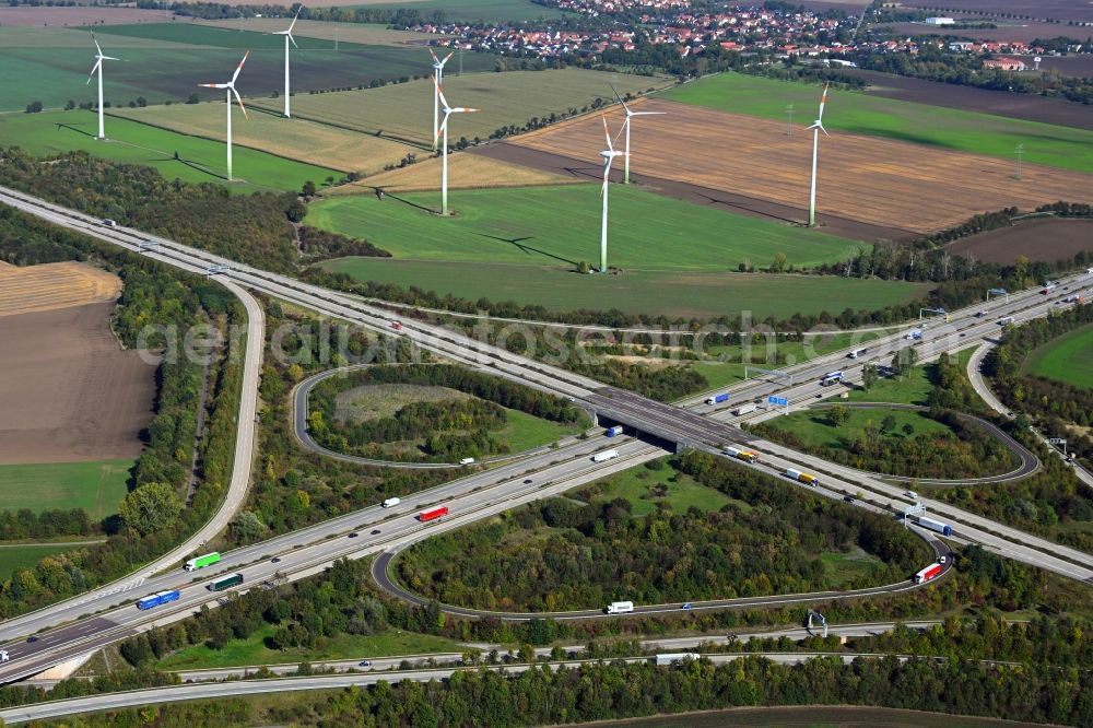 Aerial image Niederndodeleben - Traffic flow at the intersection- motorway A 2 - A14 Kreuz Magdeburg in Niederndodeleben in the state Saxony-Anhalt, Germany