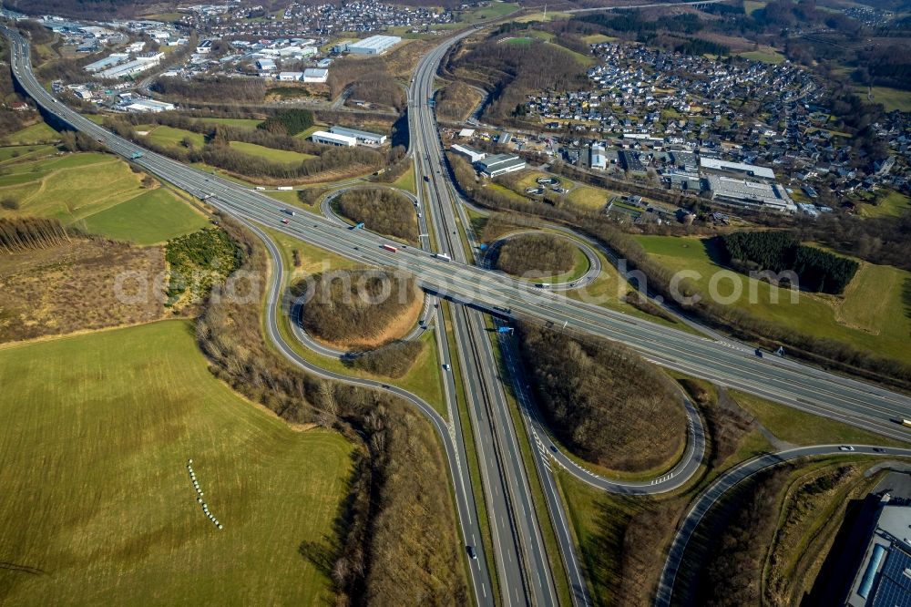 Aerial image Gerlingen - Traffic flow at the intersection- motorway A45 Kreuz Olpe-Sued in form of cloverleaf in Gerlingen Sauerland in the state North Rhine-Westphalia, Germany