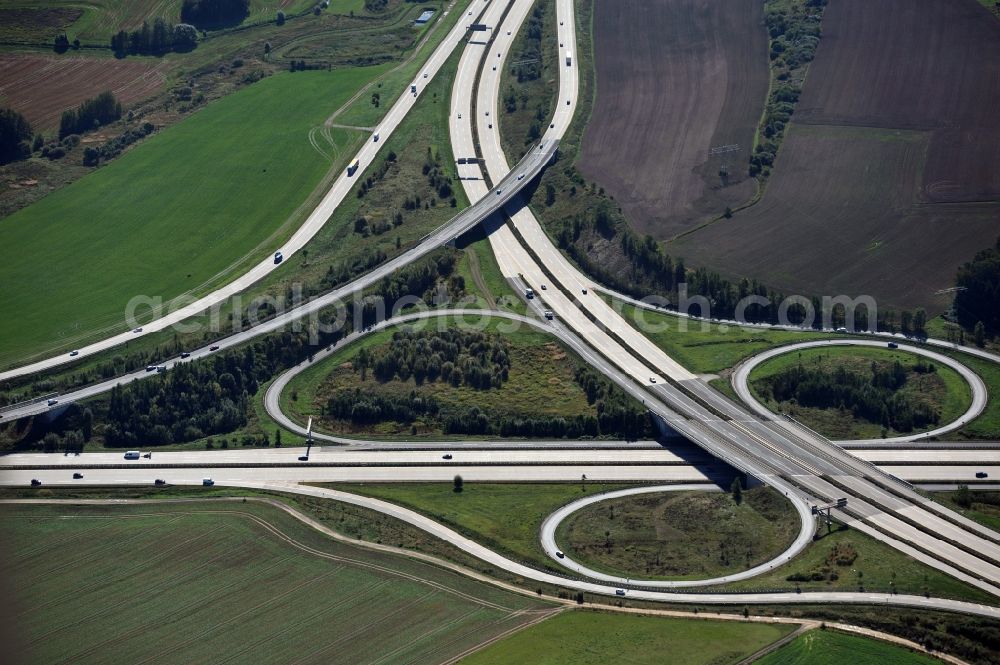 Chemnitz from the bird's eye view: Intersection the highway A 4 and A 72 in the near of Chemnitz in the state saxonia