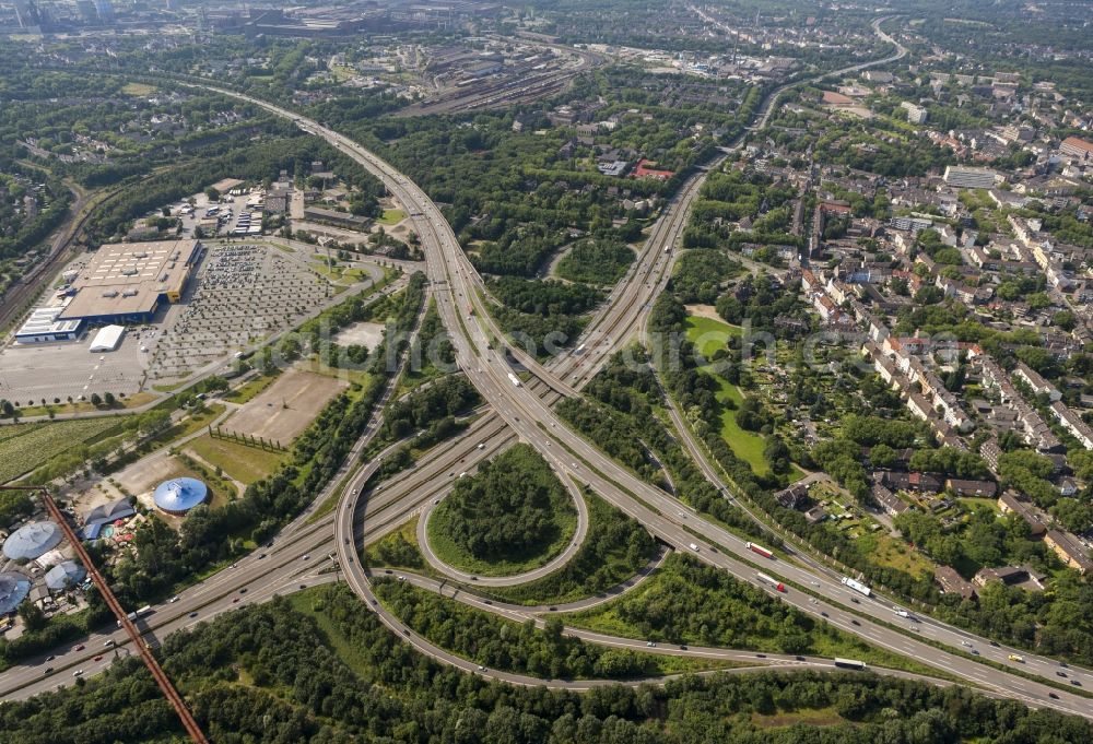 Duisburg from above - Intersection / junction Duisburg-Nord of the federal highway A59 and A42 motorway in Duisburg in North Rhine-Westphalia