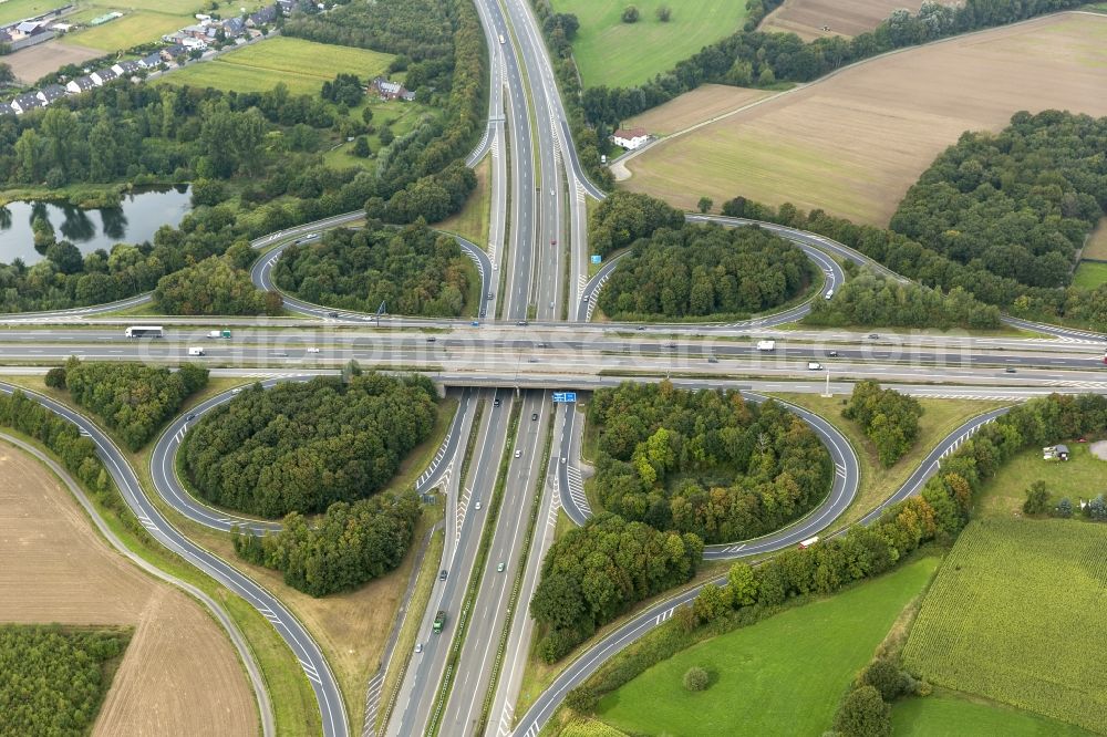 Aerial image Moers - Moers junction of the motorways A40 and A57 in the Ruhr area in the Lower Rhine in North Rhine-Westphalia