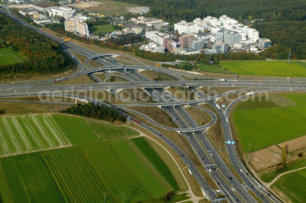 Aerial image Stuttgart - The Echterdinger egg, officially: Junction Stuttgart-Degerloch, the intersection of motorway A 8 with the through road B 27 in the state of Baden-Wuerttemberg