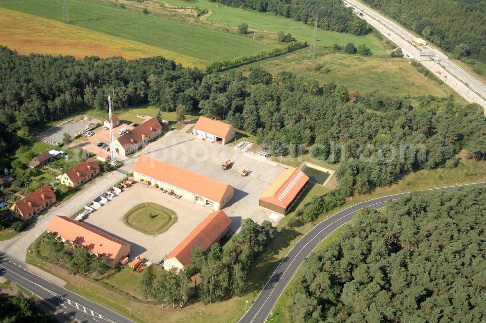 Niemegk from the bird's eye view: Blick auf die Autobahnmeisterei Niemegk an der A9 in Brandenburg. Diese Autobahnmeisterei ist ein Stützpunkt der Niederlassung Michendorf und wird von dem Landesbetrieb Straßenwesen Brandenburg betrieben.