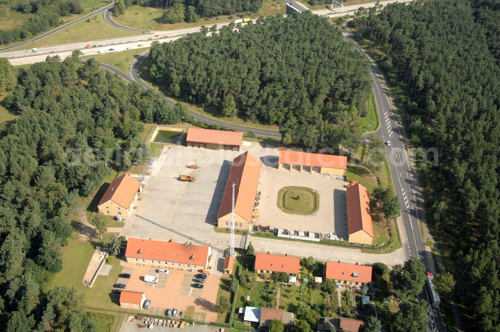 Niemegk from above - Blick auf die Autobahnmeisterei Niemegk an der A9 in Brandenburg. Diese Autobahnmeisterei ist ein Stützpunkt der Niederlassung Michendorf und wird von dem Landesbetrieb Straßenwesen Brandenburg betrieben.