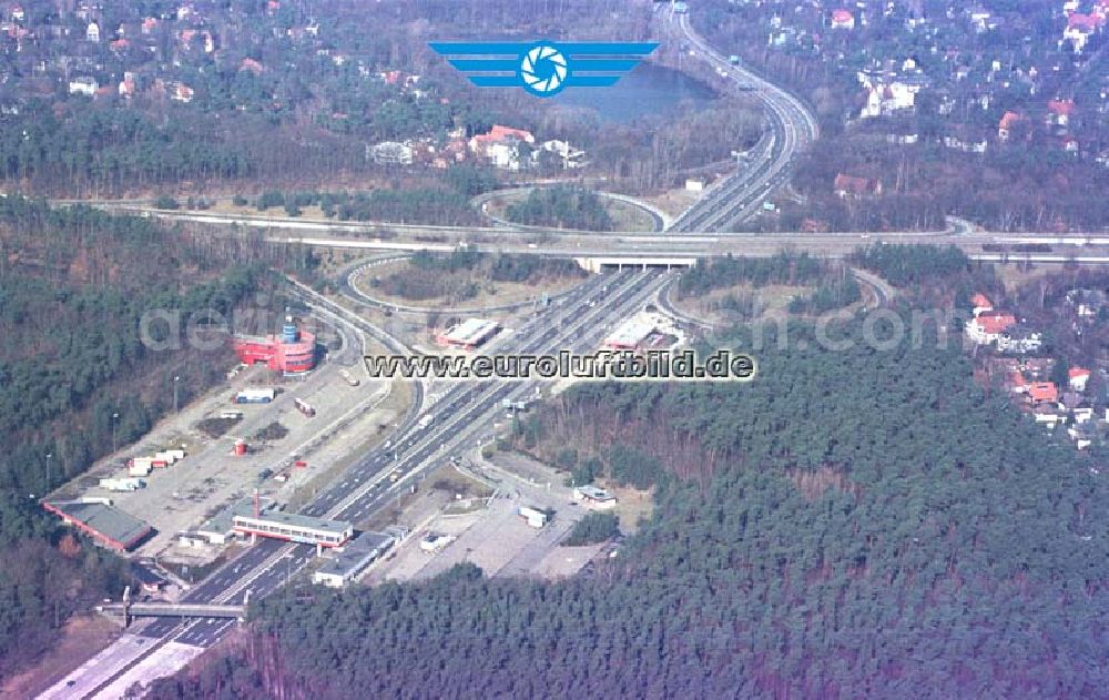 Aerial photograph Berlin - Wilmersdorf - Autobahnraststätte Dreilinden.