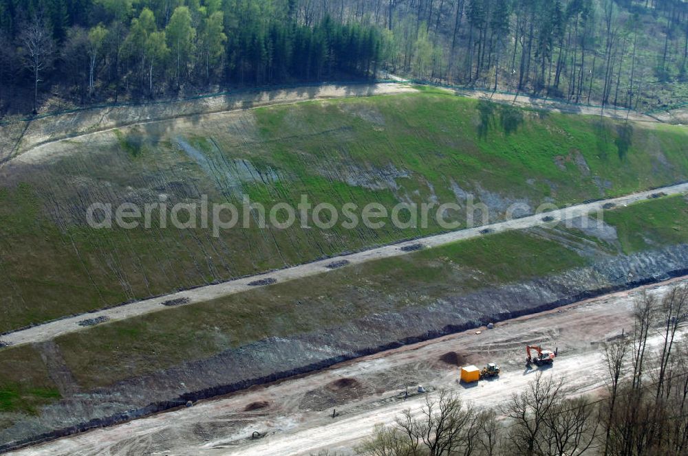 Aerial photograph Madelungen - Blick auf die Baustelle der A4 im Madelunger Forst. Für die Autobahn wurden in diesem Buchen-Wald ca. 12 Hektar Bäume abgeholzt. Der Neubau ist Teil des Projekt Nordverlegung / Umfahrung Hörselberge der Autobahn E40 / A4 in Thüringen bei Eisenach. Durchgeführt werden die im Zuge dieses Projektes notwendigen Arbeiten unter an derem von den Mitarbeitern der Niederlassung Weimar der EUROVIA Verkehrsbau Union sowie der Niederlassungen Abbruch und Erdbau, Betonstraßenbau, Ingenieurbau und TECO Schallschutz der EUROVIA Beton sowie der DEGES.