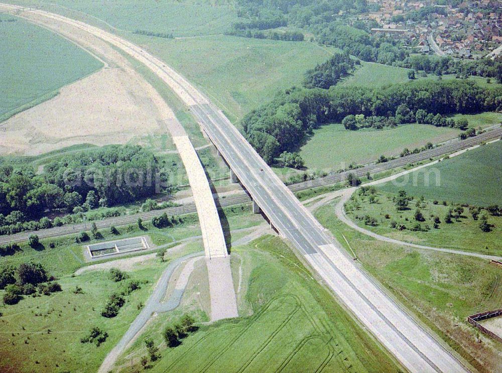 Aerial image Erfurt - Autobahnzubringer südlich von Erfurt am Autobahnkreuz.