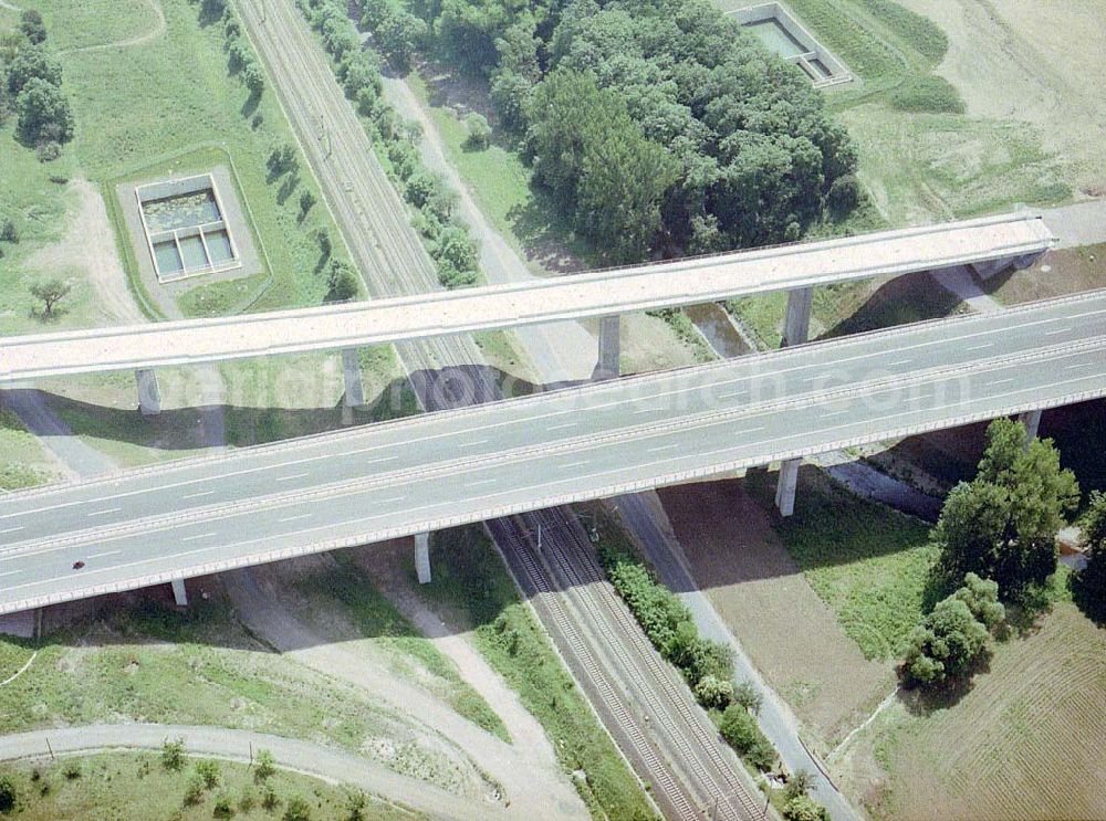 Aerial photograph Erfurt - Autobahnzubringer südlich von Erfurt am Autobahnkreuz.