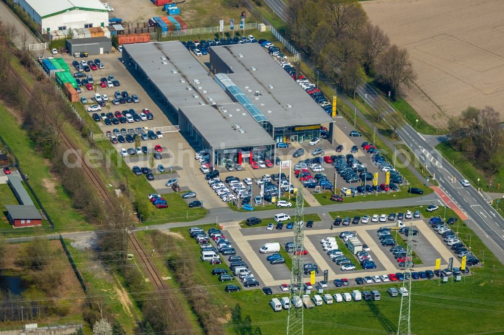 Wulfen from above - Car dealership building Autohaus Borgmann in Wulfen in the state North Rhine-Westphalia, Germany