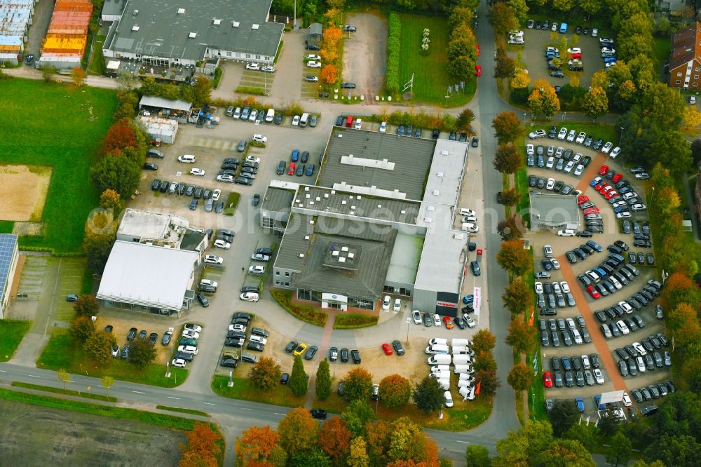 Weyhe from above - Car dealership building Autohaus Brandt GmbH Im Bruch in the district Kirchweyhe in Weyhe in the state Lower Saxony, Germany