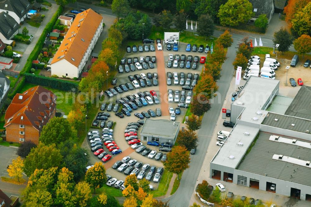 Aerial photograph Weyhe - Car dealership building Autohaus Brandt GmbH Im Bruch in the district Kirchweyhe in Weyhe in the state Lower Saxony, Germany