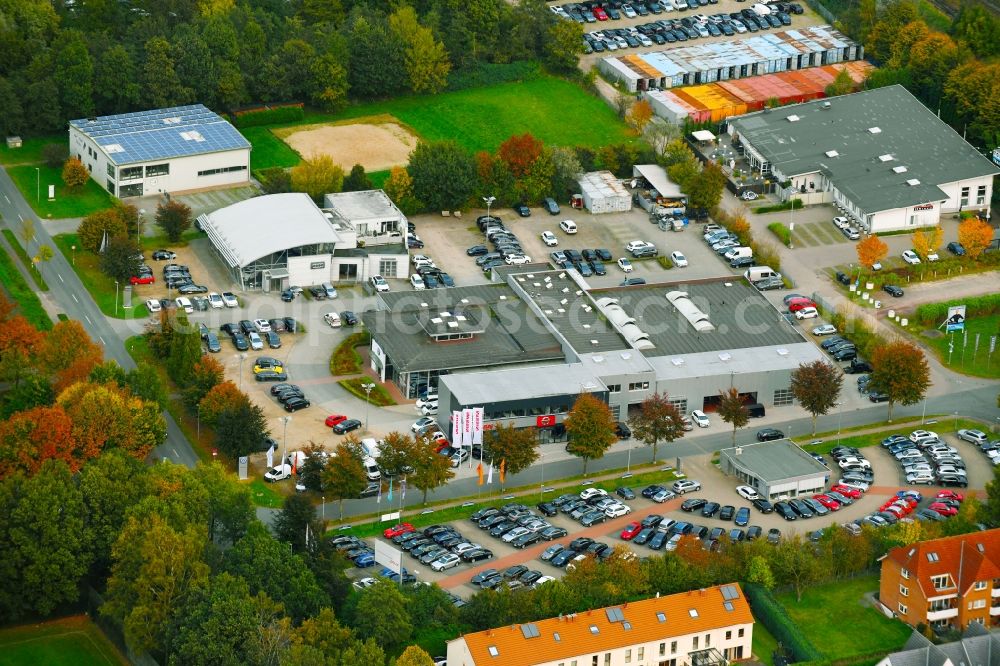 Weyhe from the bird's eye view: Car dealership building Autohaus Brandt GmbH Im Bruch in the district Kirchweyhe in Weyhe in the state Lower Saxony, Germany