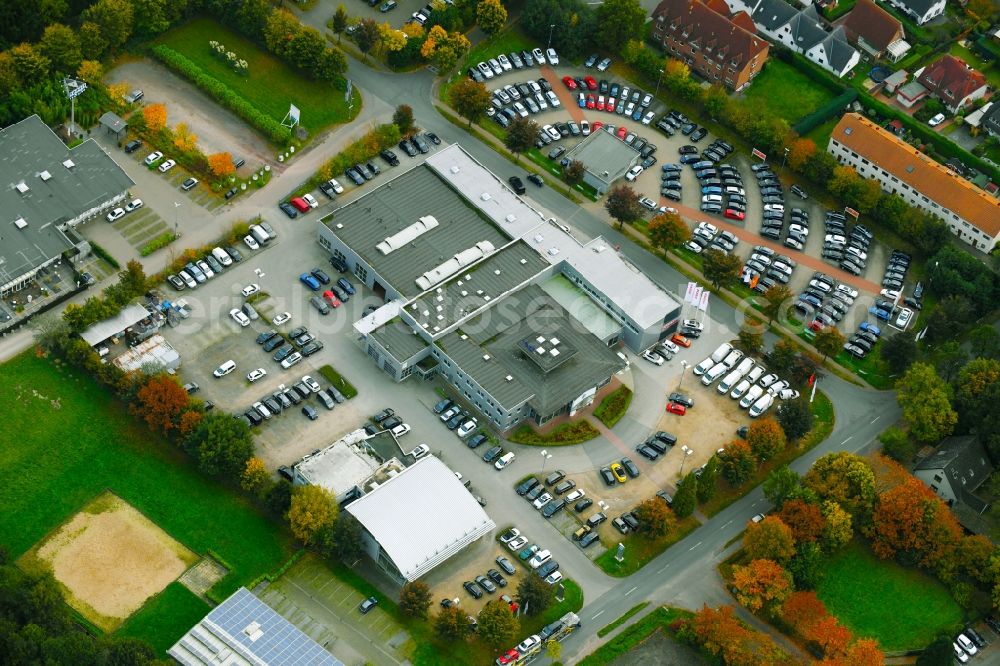 Aerial photograph Weyhe - Car dealership building Autohaus Brandt GmbH Im Bruch in the district Kirchweyhe in Weyhe in the state Lower Saxony, Germany