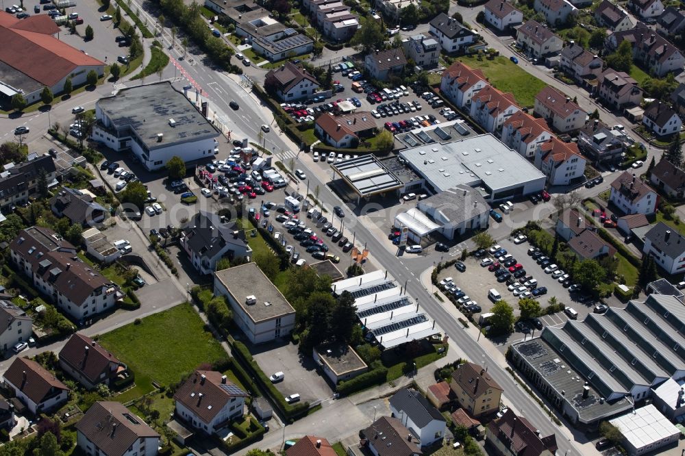 Rutesheim from the bird's eye view: Car dealership building Autohaus Epple GmbH & Co. KG on Leonberger Strasse in Rutesheim in the state Baden-Wuerttemberg, Germany