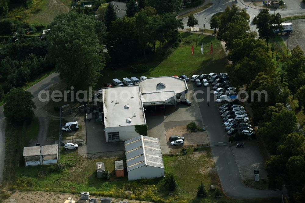 Werneuchen from the bird's eye view: Car dealership building VW Autohaus Hubert Thies on Freienwalder Chaussee in Werneuchen in the state Brandenburg