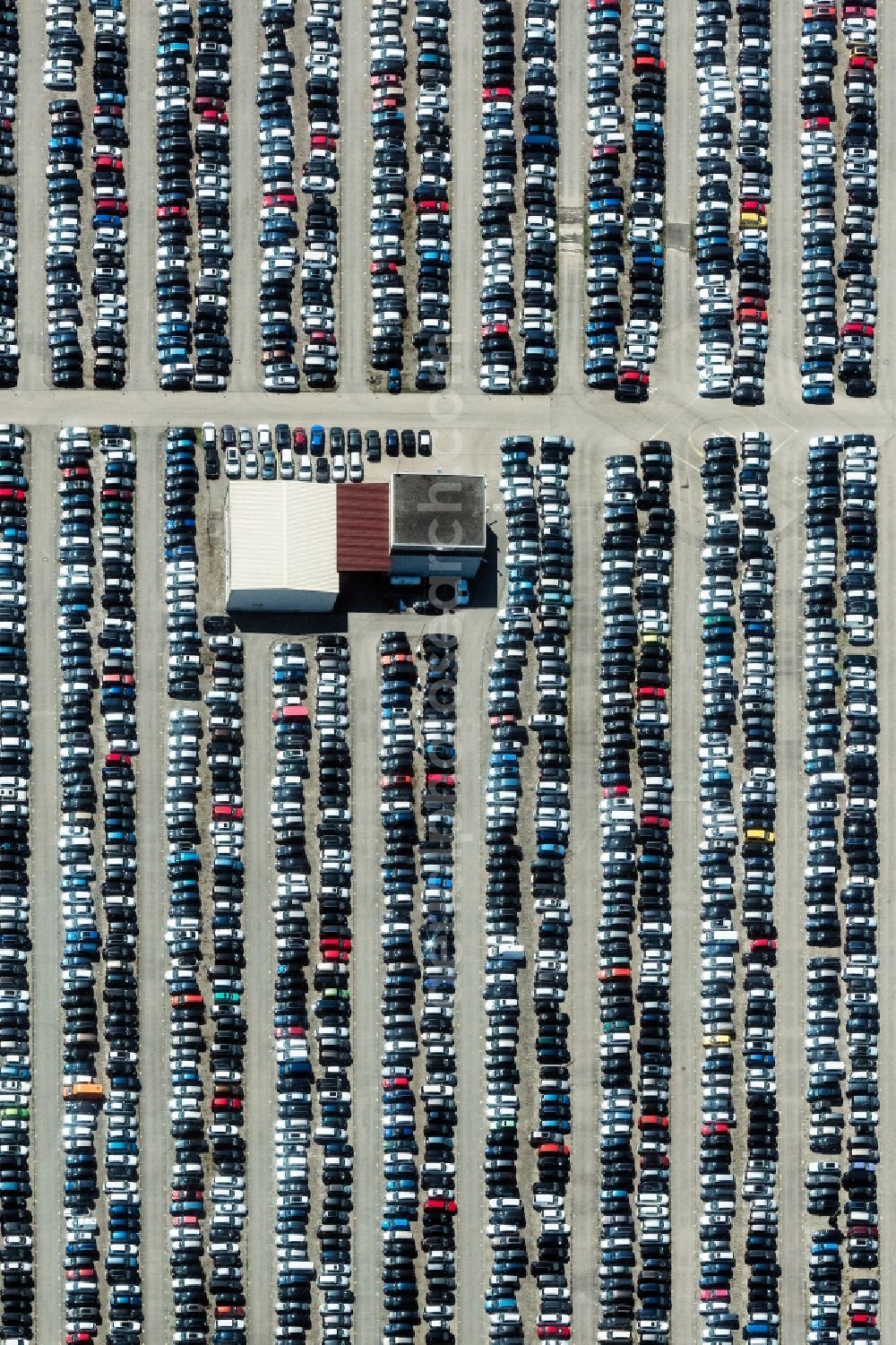 Aerial photograph Buch - Car dealership building Autokontor in Buch in the state Bavaria, Germany