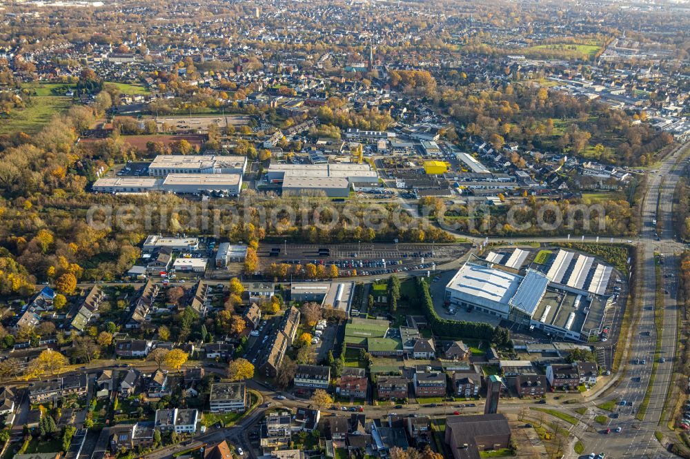 Bottrop from the bird's eye view: Car dealership building of Brabus GmbH on Brabus-Allee in the district Eigen in Bottrop in the state North Rhine-Westphalia, Germany