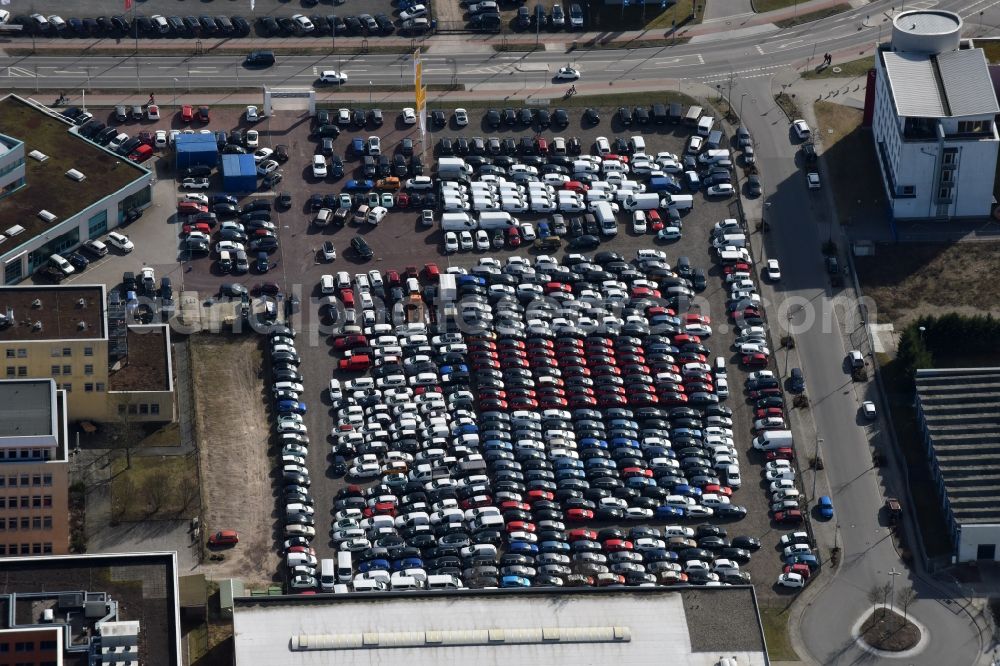 Teltow from the bird's eye view: Car dealership building Koenig on Oderstrasse in Teltow in the state Brandenburg