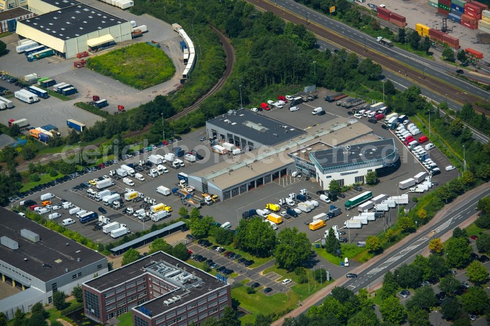 Aerial photograph Dortmund - Car dealership building Mercedes-Benz Niederlassung Dortmund besides the roads Sunderweg and Mallinckrodtstrasse in Dortmund in the state North Rhine-Westphalia