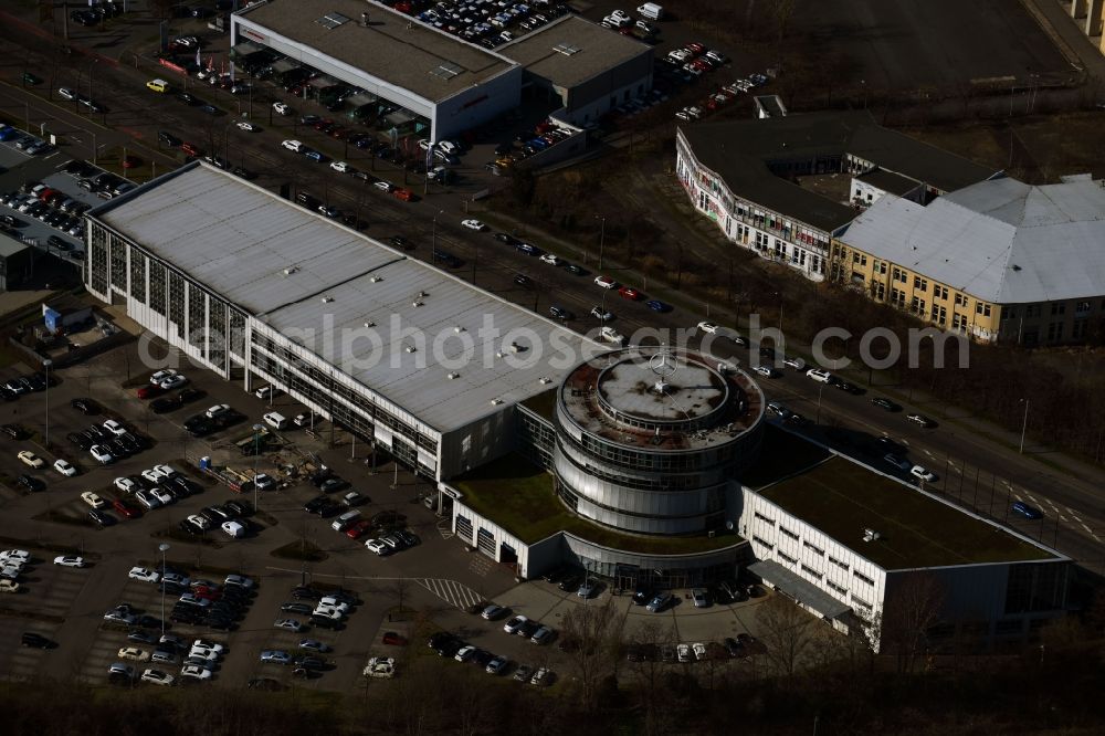 Aerial image Leipzig - Car dealership building Mercedes-Benz Stern Auto Center Leipzig on Richard-Lehmann-Strasse in the district Marienbrunn in Leipzig in the state Saxony