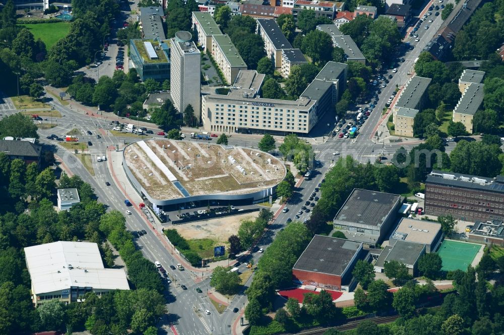 Aerial image Hamburg - Car dealership building Porsche-Zentrum Honburg on Steinhauerdonm in the district Hohenfelde in Hamburg, Germany