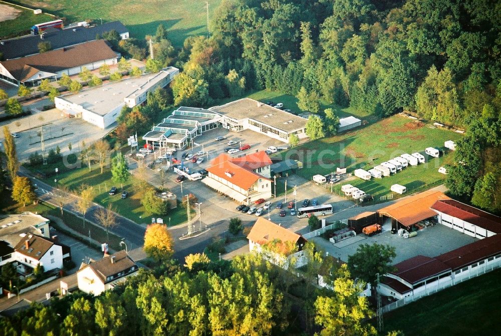 Aerial photograph Kandel - Car dealership building Auto Bohlender in Kandel in the state Rhineland-Palatinate