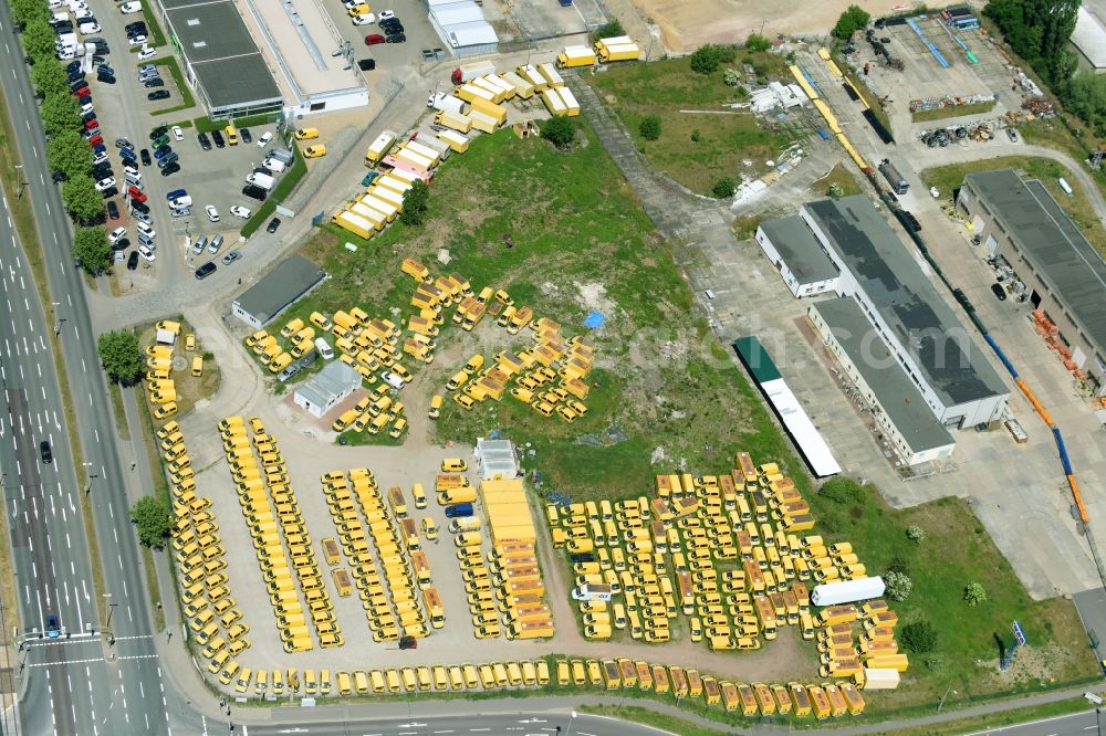 Magdeburg from the bird's eye view: Automobile business selling area for vehicles from the continuance of the German post of the car dealer of the Interm GmbH in Magdeburg in the federal state Saxony-Anhalt, Germany